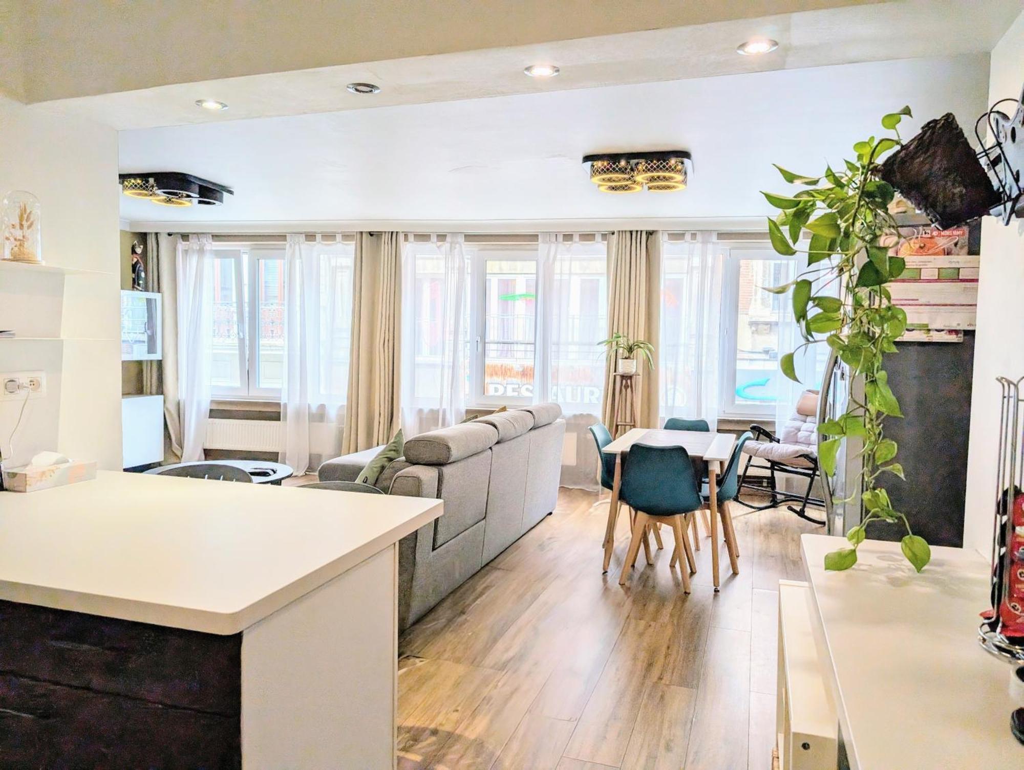 Superbe Appartement Dans Le Centre De Mons - Arivee Autonome Экстерьер фото