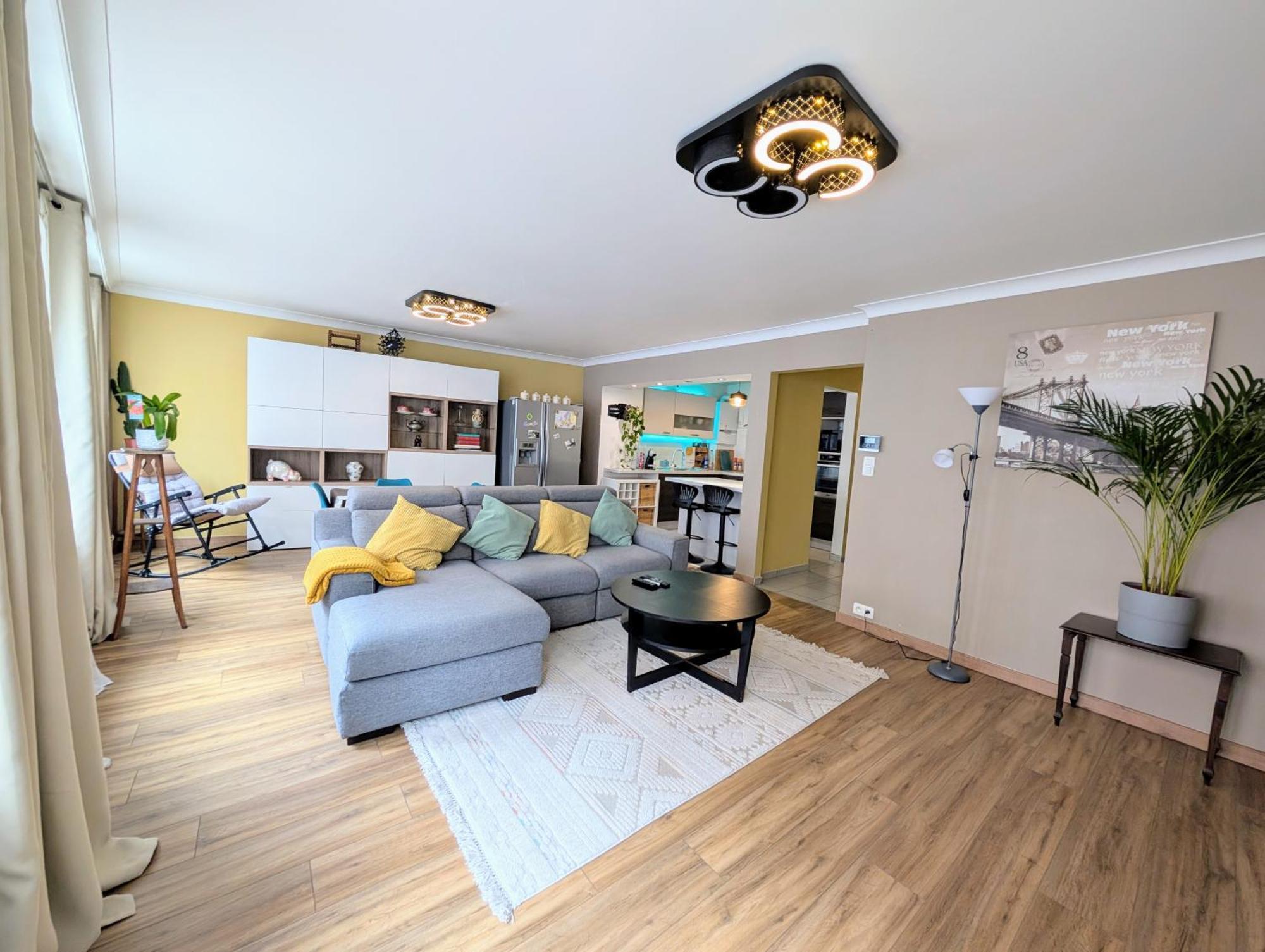 Superbe Appartement Dans Le Centre De Mons - Arivee Autonome Экстерьер фото
